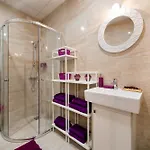 Stylish Collection Apartment